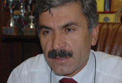 Başkan Çiçek ders verecek