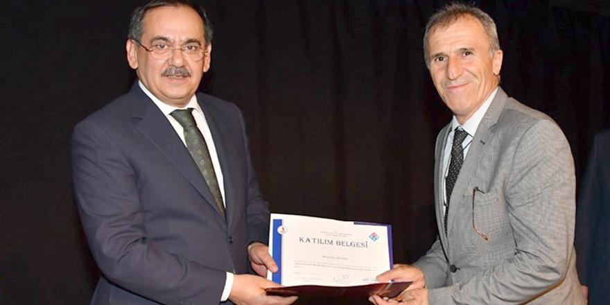 KURSİYERLER SERTİFİKALARINI ALDI
