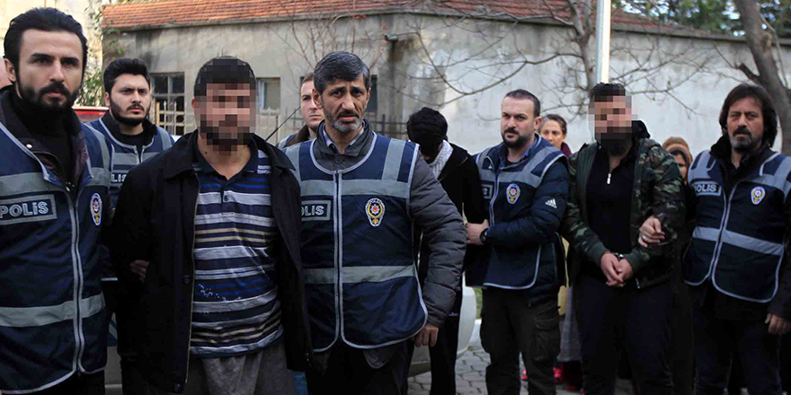 VAHŞİ CİNAYETTE 12 ŞÜPHELİDEN 3'Ü TUTUKLANDI