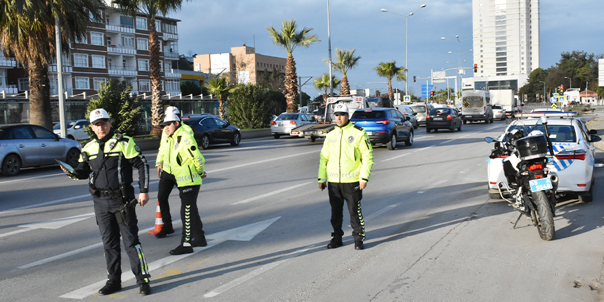 SAMSUN'DA TOPLU TAŞIMA ARAÇLARI DENETLENDİ