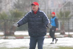 Hakemle konuşmayın