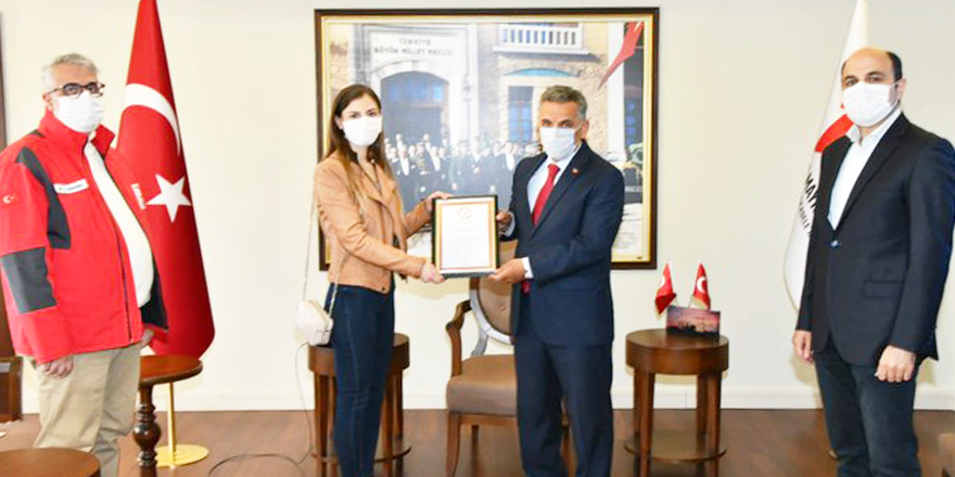 BAĞIŞÇILARA 'İMMÜN PLAZMA' BERATI
