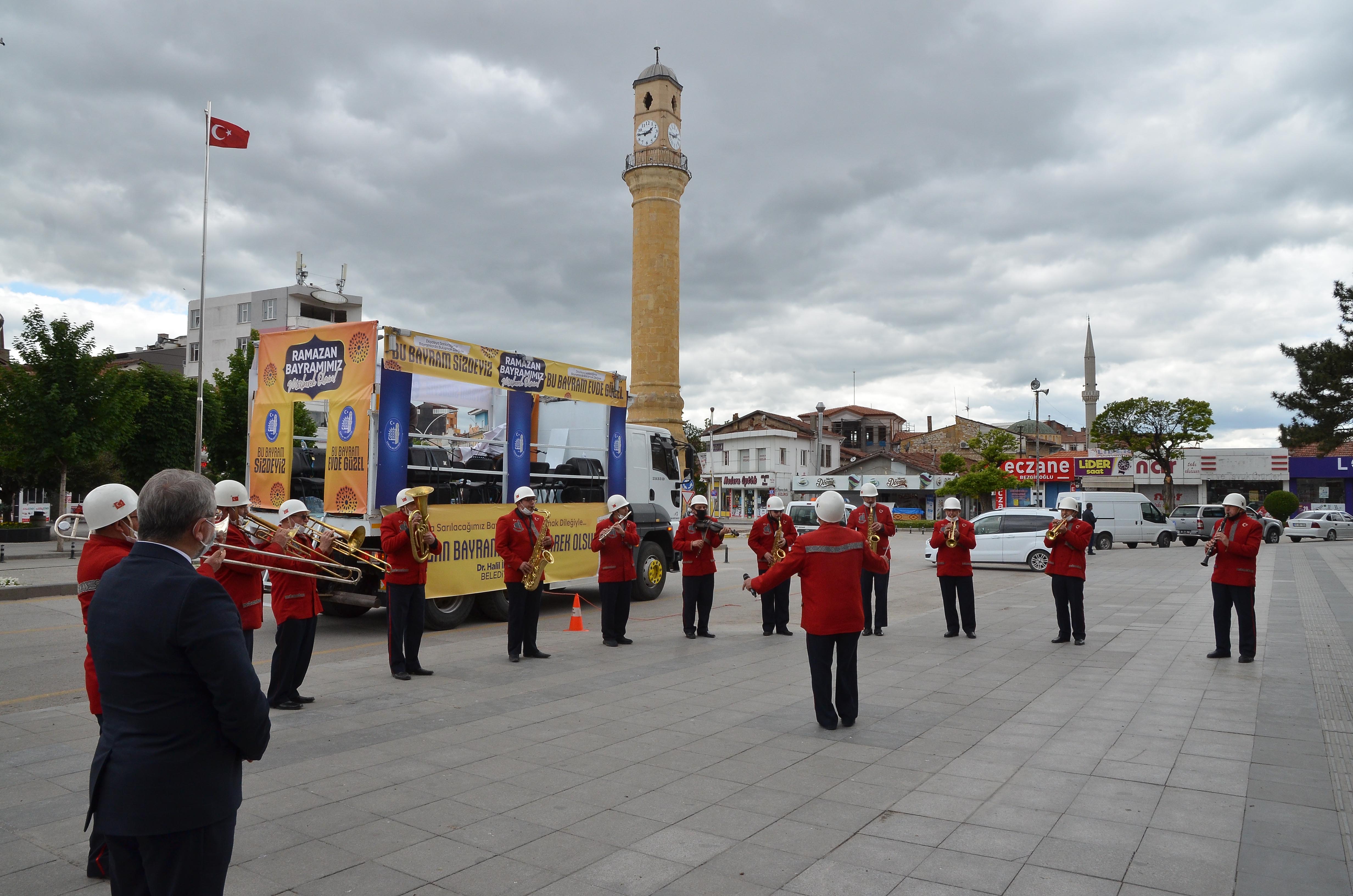 MAHALLELERDE RAMAZAN BAYRAMI EĞLENCESİ