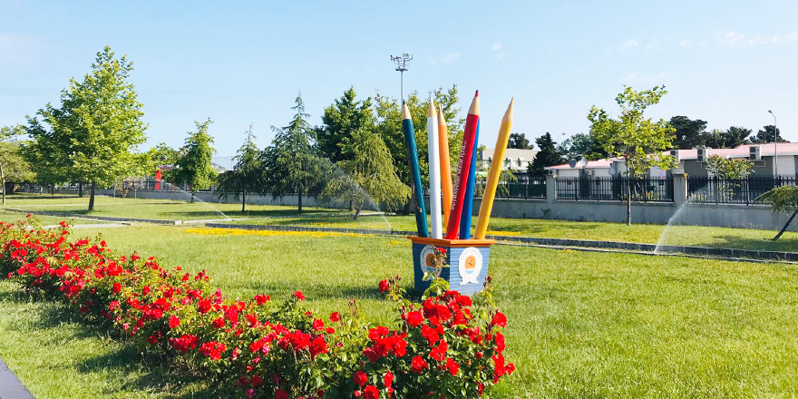 SAMSUN’DA 530 BİN ÇİÇEK TOPRAKLA BULUŞTU