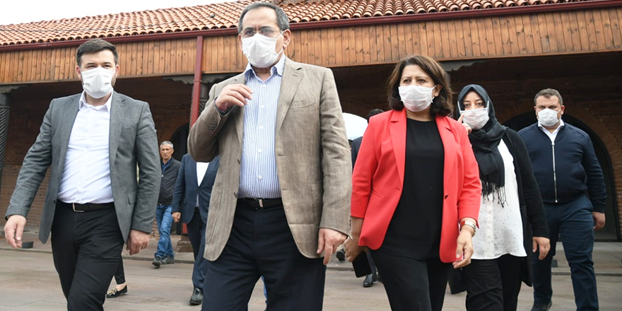 BAŞKAN DEMİR İLÇELERDEKİ YATIRIMLARI İNCELEDİ