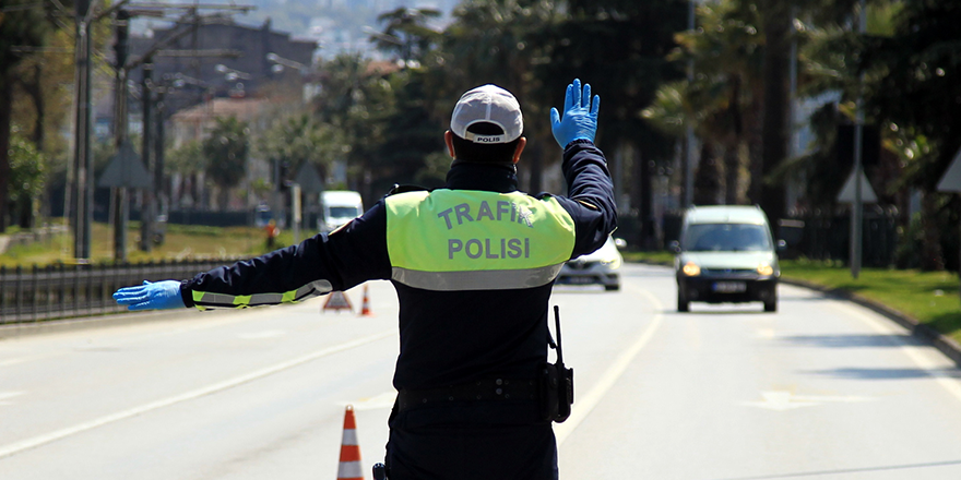 SAMSUN'DA 637 ARAÇ SAHİBİNE 260 BİN LİRA CEZA