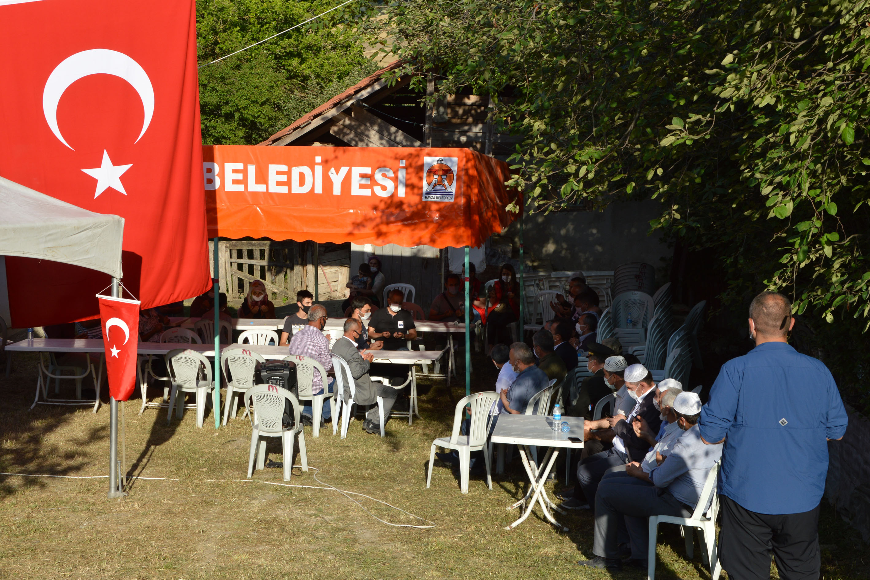 ŞEHİT DEMİRCİ'NİN AİLESİNE TAZİYE ZİYARETİ