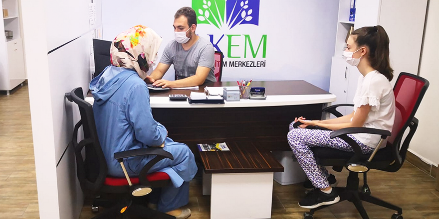 TERCİH DÖNEMİNDE DE ÖĞRENCİLERİN HİZMETİNDE OLACAK