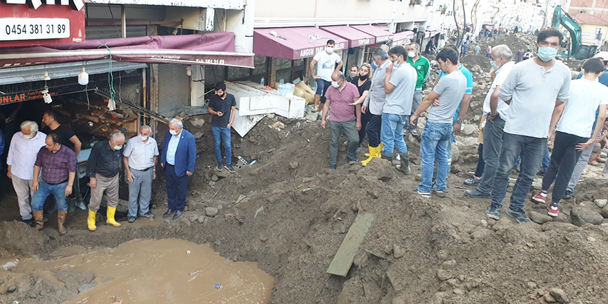 AFETİN YARALARI BİR AN ÖNCE SARILMALI