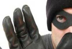 Hırsızlar boş durmuyor