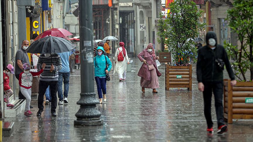 TÜRKİYE'YE ORTALAMALARIN ALTINDA YAĞIŞ DÜŞTÜ