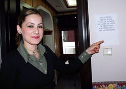 Avukatlık bürosunda ilginç yazı