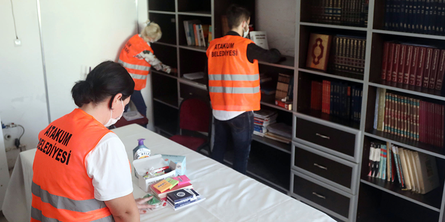 ATAKUM'DA GENÇLERİN KÜTÜPHANESİ YENİLENDİ