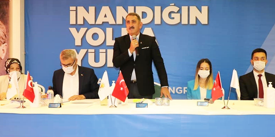 ZAFER BAYRAĞINI EN YÜKSEĞE DİKECEĞİZ