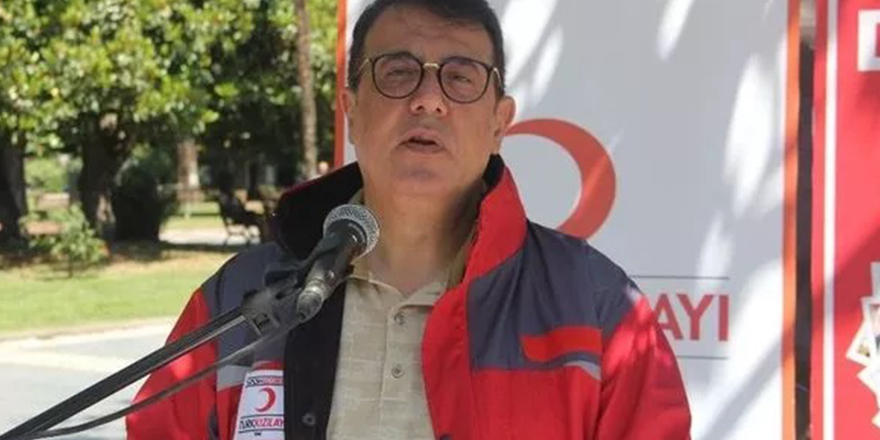 KOVİD-19 NEDENİYLE HAYATINI KAYBETTİ