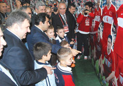 Milli takim sergisi açıldı