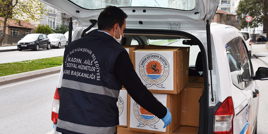 BELEDİYE EKİPLERİ YARDIMA DEVAM EDİYOR