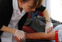 Kan vermek kolay değil