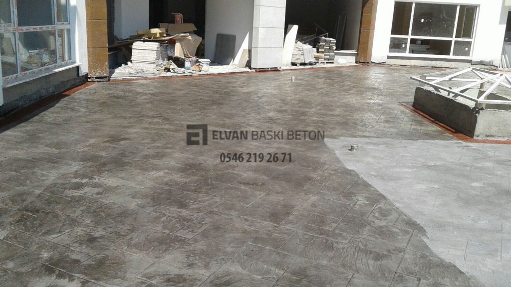 Binalarınızın Dış Mekanına Baskılı Beton Kaplama