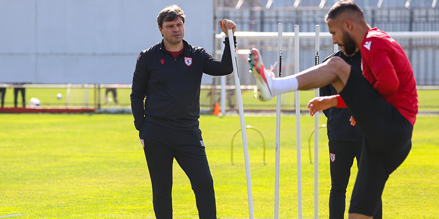 Samsunspor zirve yarışından kopmak istemiyor