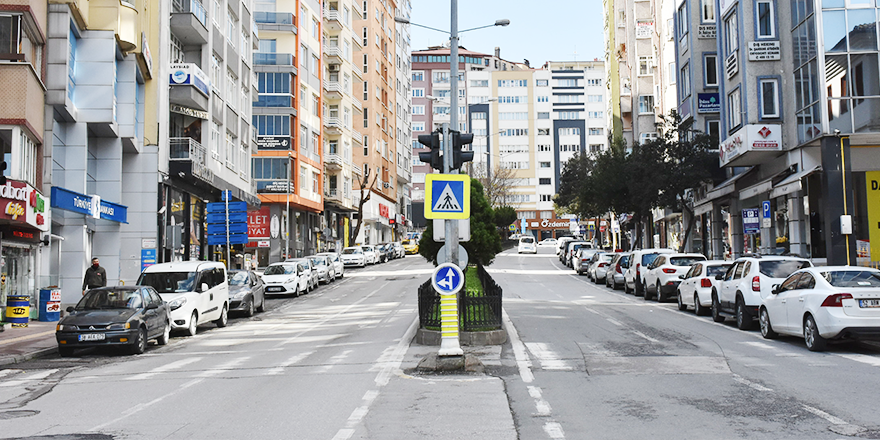 SAMSUN SOKAKLARINDA SESSİZLİK HAKİM