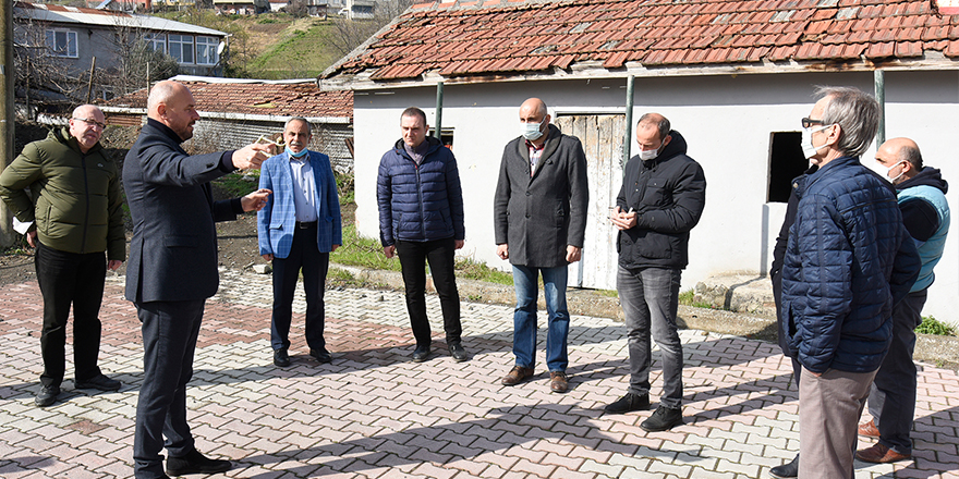 TEKKEKÖY’DE HER MAHALLEYE BİR KÖY KONAĞI
