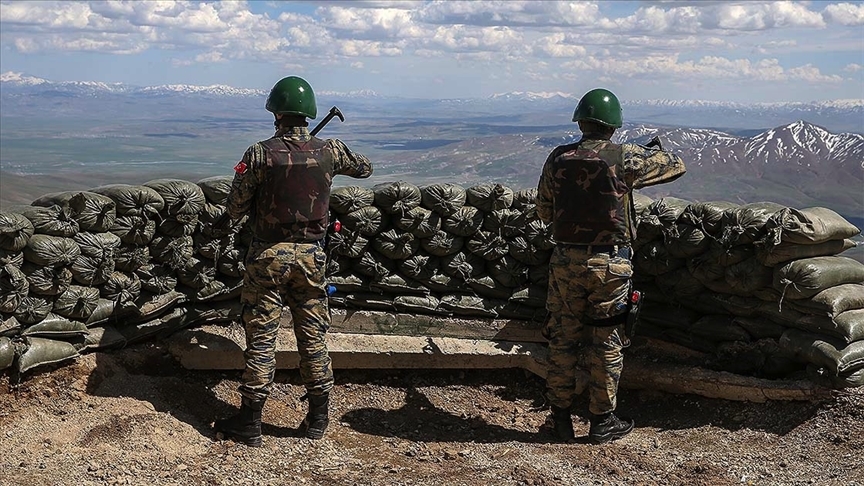 TESLİM OLAN TERÖRİSTLERİN SAYISI 27'YE YÜKSELDİ