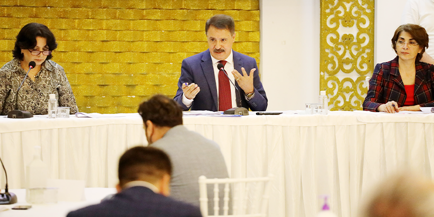 ATAKUM MECLİSİ UYGUR TÜRKLERİ İÇİN TEK SES OLDU