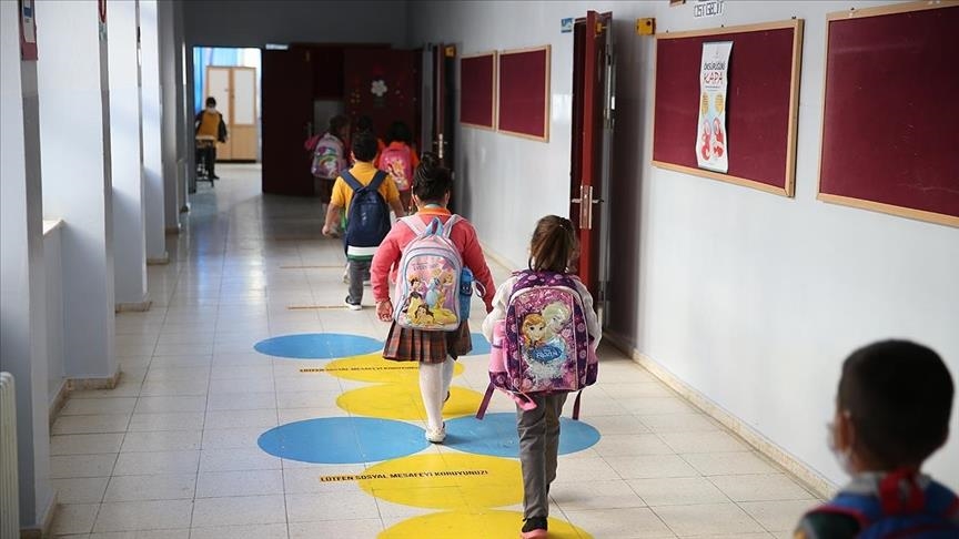 "GÜÇLÜ VE MUTLU OKUL" PROJESİ HAYATA GEÇTİ