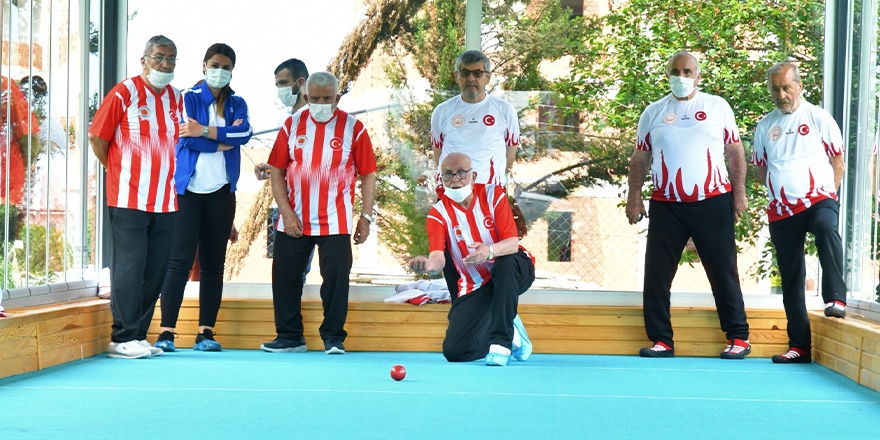 SAMSUN HUZUREVİNDE BOCCE HEYECANI