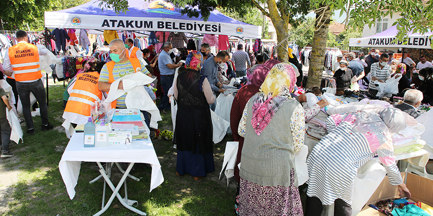 ATAKUM BELEDİYESİNDEN KAVAK'A GEZİCİ MAĞAZA