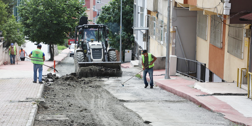 FEN İŞLERİ EKİPLERİNİN ÇALIŞMALARI SÜRÜYOR