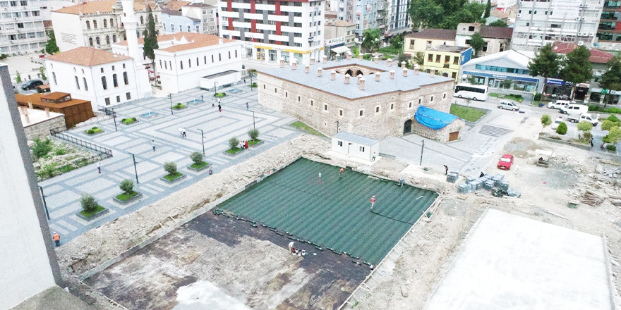 SAATHANE MEYDANI ÇALIŞMALARINDA SONA DOĞRU