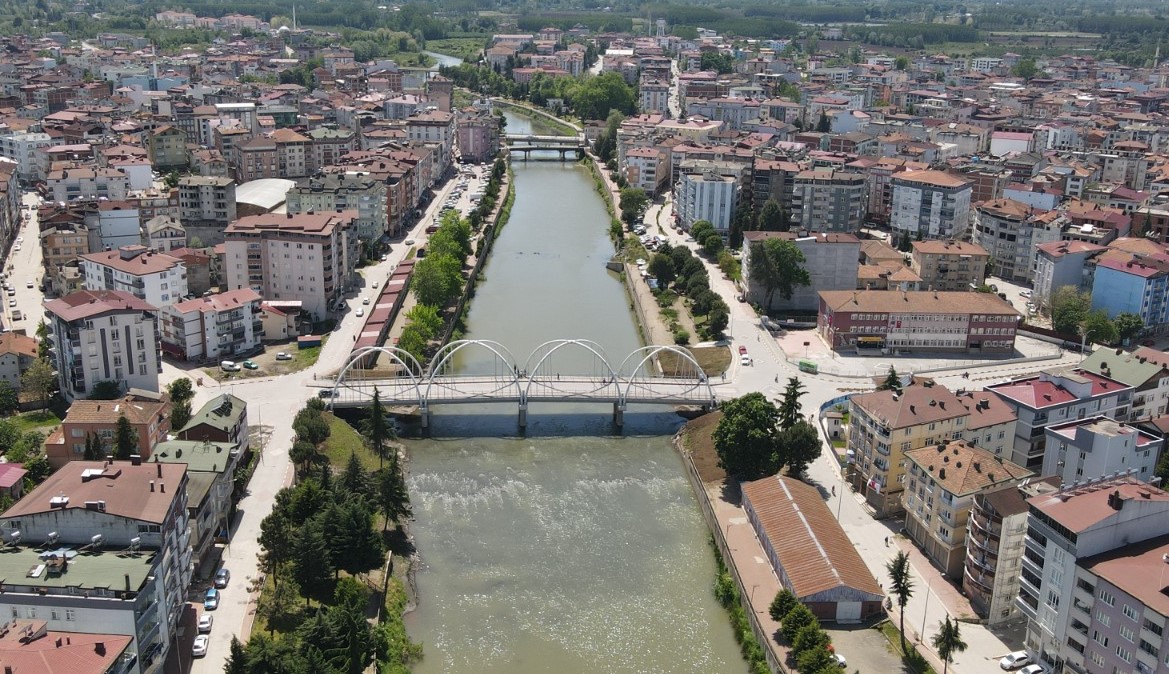 SALIPAZARI VE TERME’DEKİ KÖPRÜLER YENİLENDİ