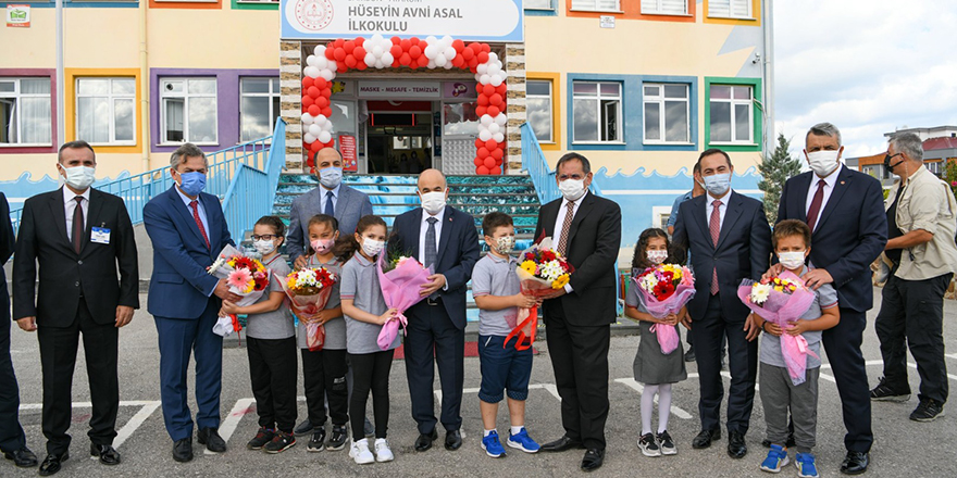 ÖĞRENCİLERİN HEYECANINA ORTAK OLDULAR
