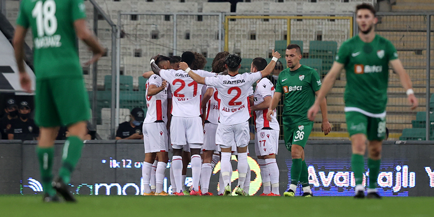 SAMSUNSPOR İLK GALİBİYETİN PEŞİNDE