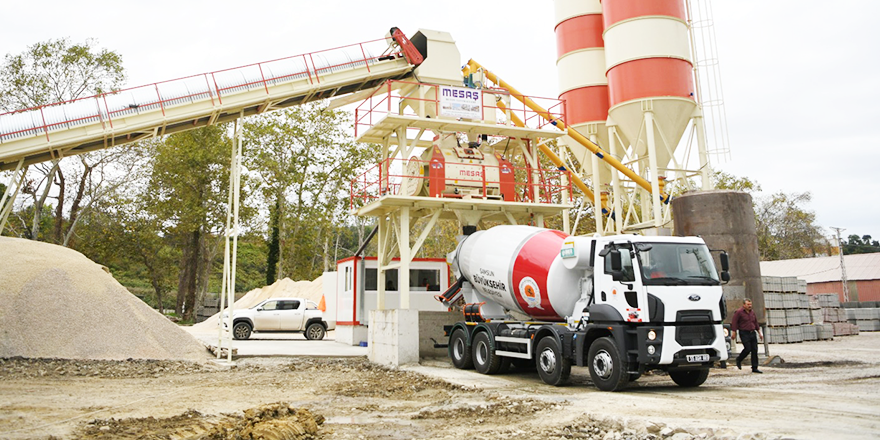 BETON SANTRALİ İLKADIM'DA HİZMETE GİRDİ