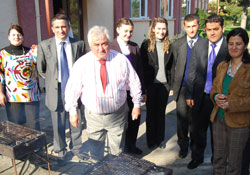 Enstitüde hamsi ziyafeti