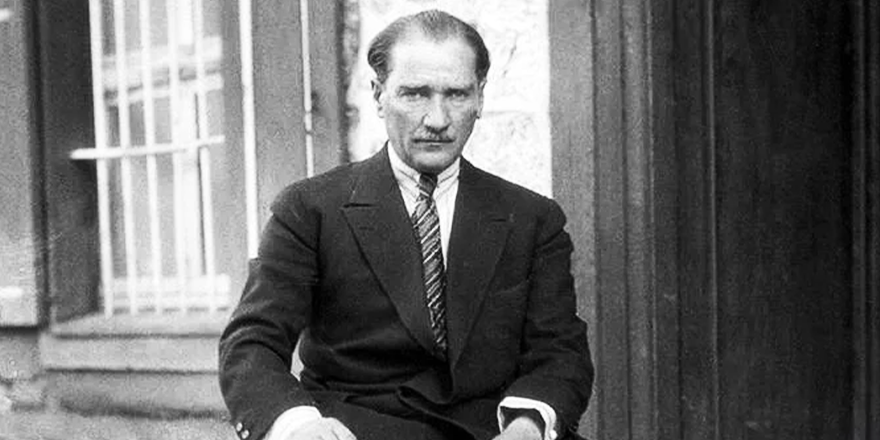 ATATÜRK'ÜN EBEDİYETE İRTİHALİNİN 83'ÜNCÜ YILI