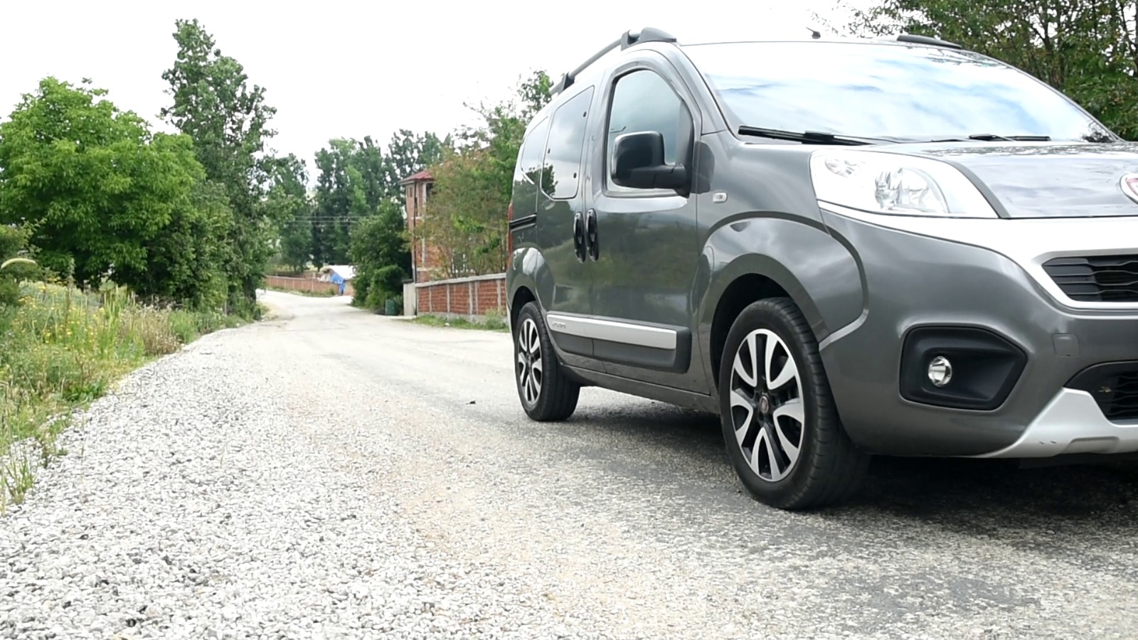 BİR MAHALLE DAHA KONFORA KAVUŞTU