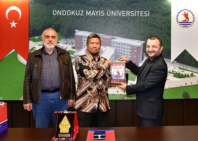 OMÜ’YE ZİYARET