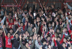 Taraftarı çıldırttılar