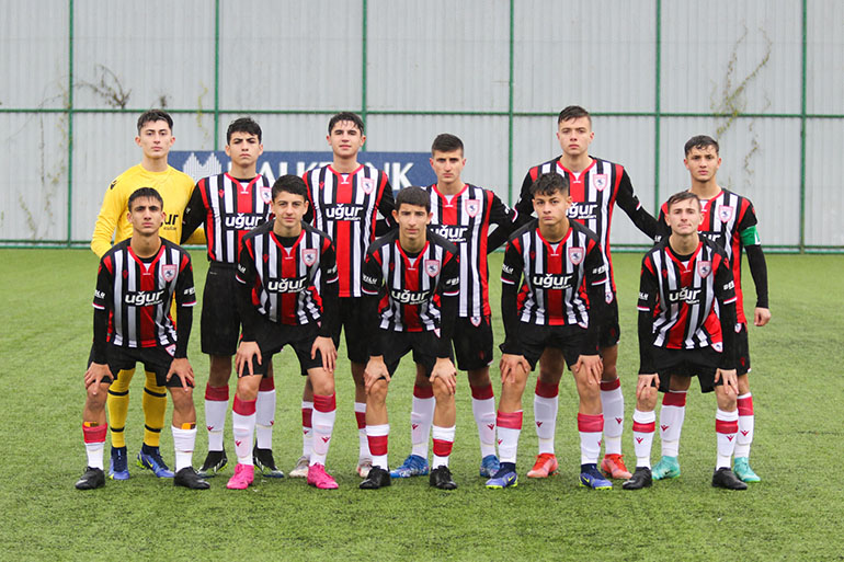 YILPORT SAMSUNSPOR U16 GALİP GELDİ