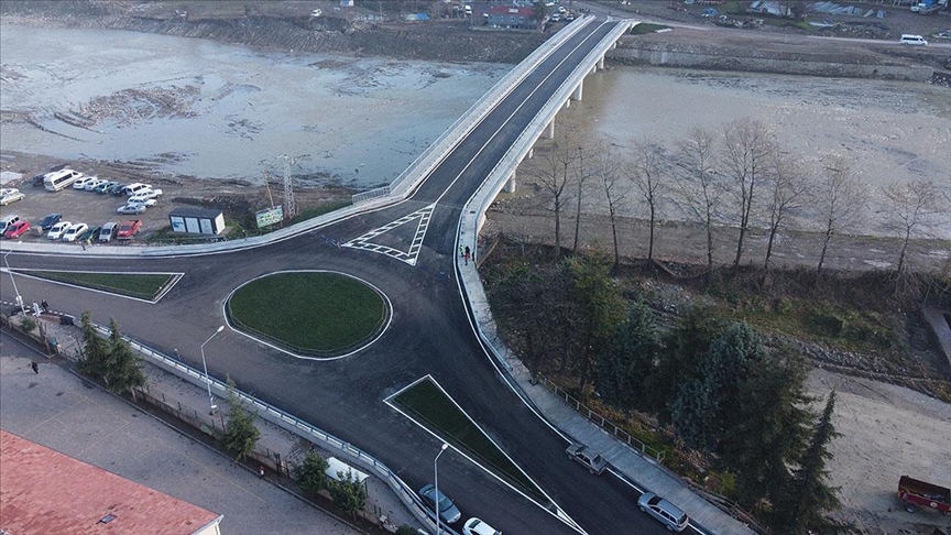 ŞEVKİ ŞENTÜRK KÖPRÜSÜ YARIN HİZMETE GİRİYOR