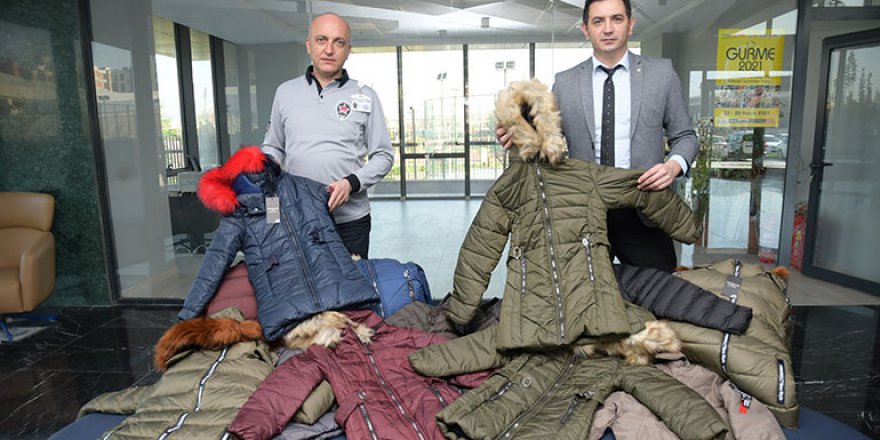 SAMSUN TSO'DAN ÖĞRENCİLERE GİYİM YARDIMI