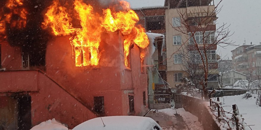 ÇARŞAMBA’DA EV YANGINI