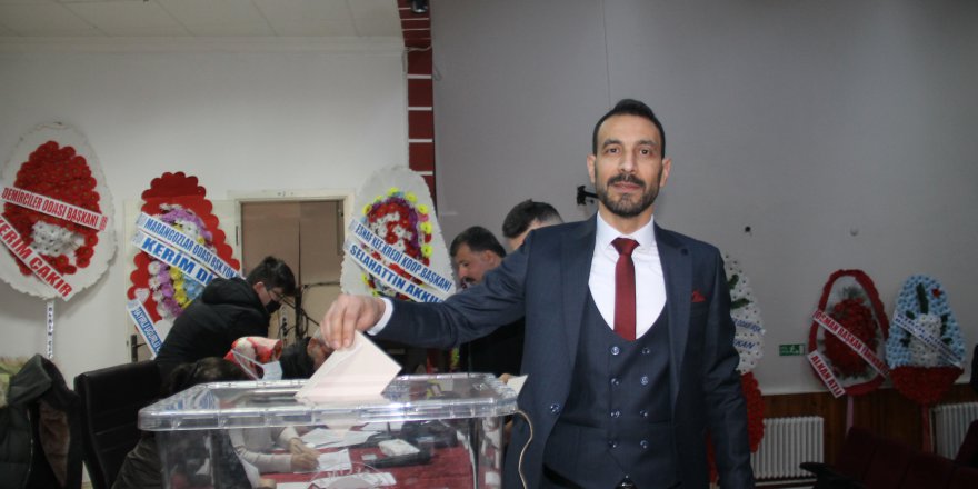 Çarşamba Kunduracılar Esnaf Odası başkanlığına Osman Aydın yeniden seçildi.