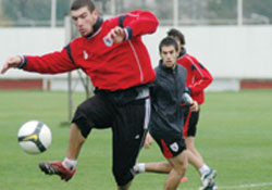 Moralli çalıştılar