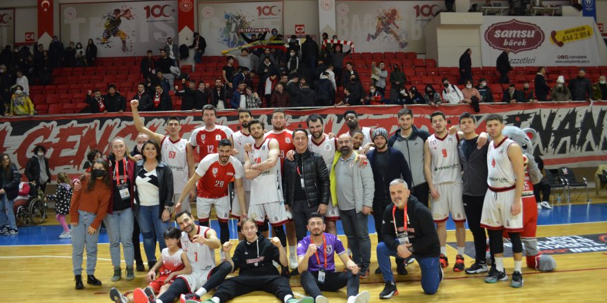 SAMSUNSPOR BASKETBOL TAKIMI ŞAMPİYONLUK YOLUNDA