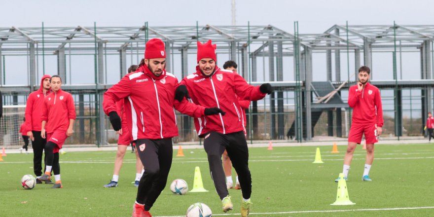 SAMSUNSPOR U19 TAKIMI HAZIRLIKLARINI SÜRDÜRDÜ